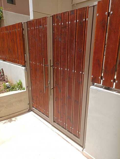 Περίφραξη αυλής